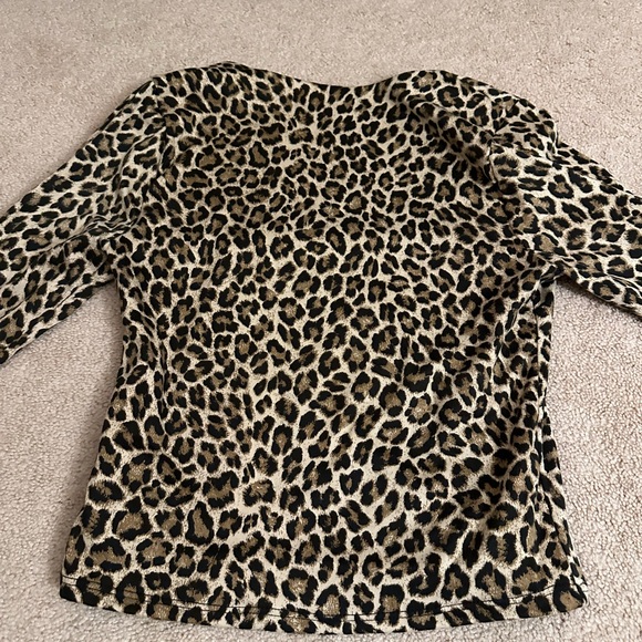 Leopard print top - Picture 4 of 4